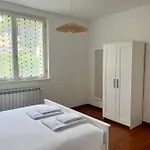 Terrazza E Giardino Apartament