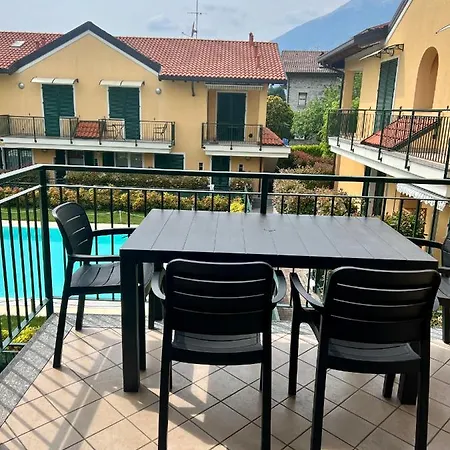 Terrazza E Giardino דירה *